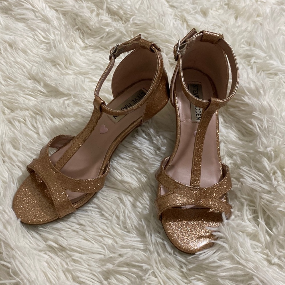 Girls High Heels :Brand:Steve Madden , Size:Girls  2, Color: Gold